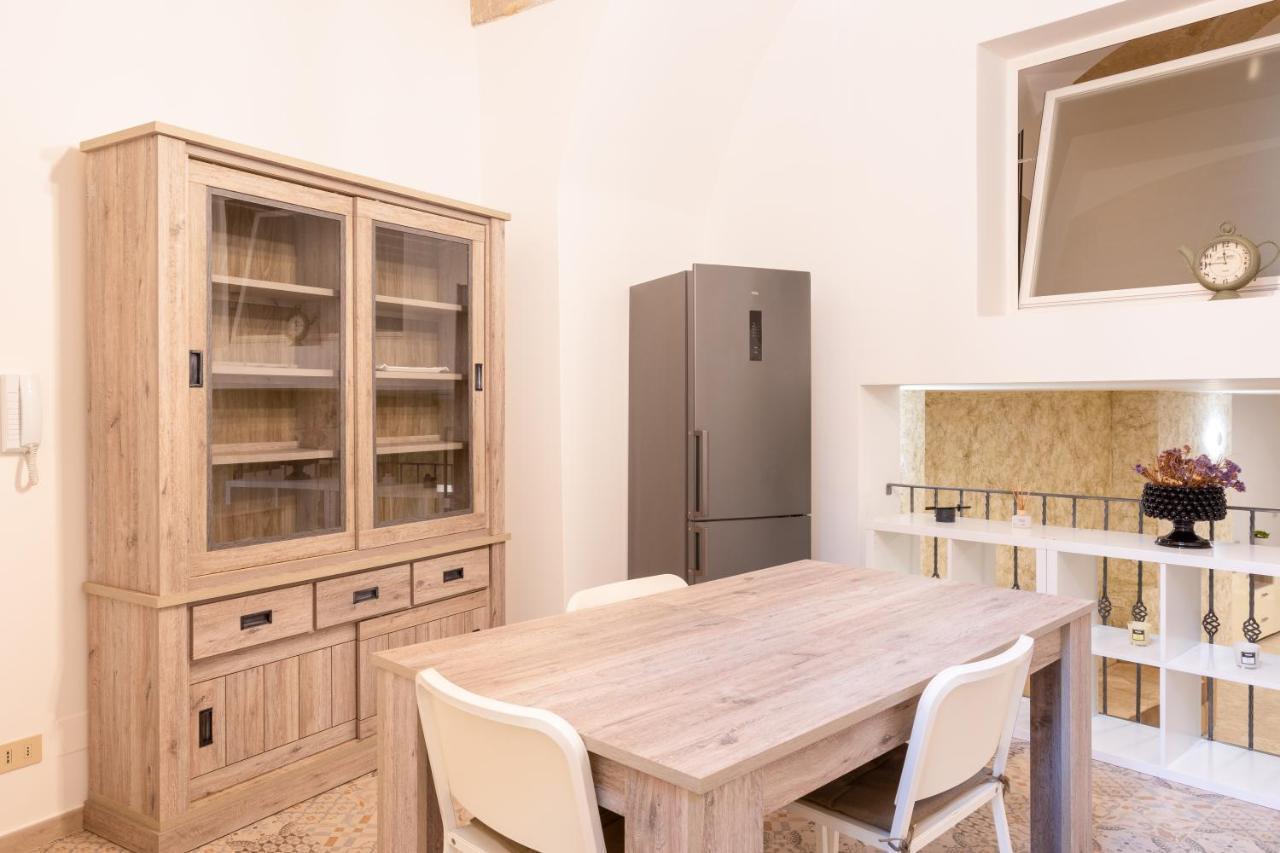 Convivo Apartment Palazzo Galateo Lecce Ngoại thất bức ảnh